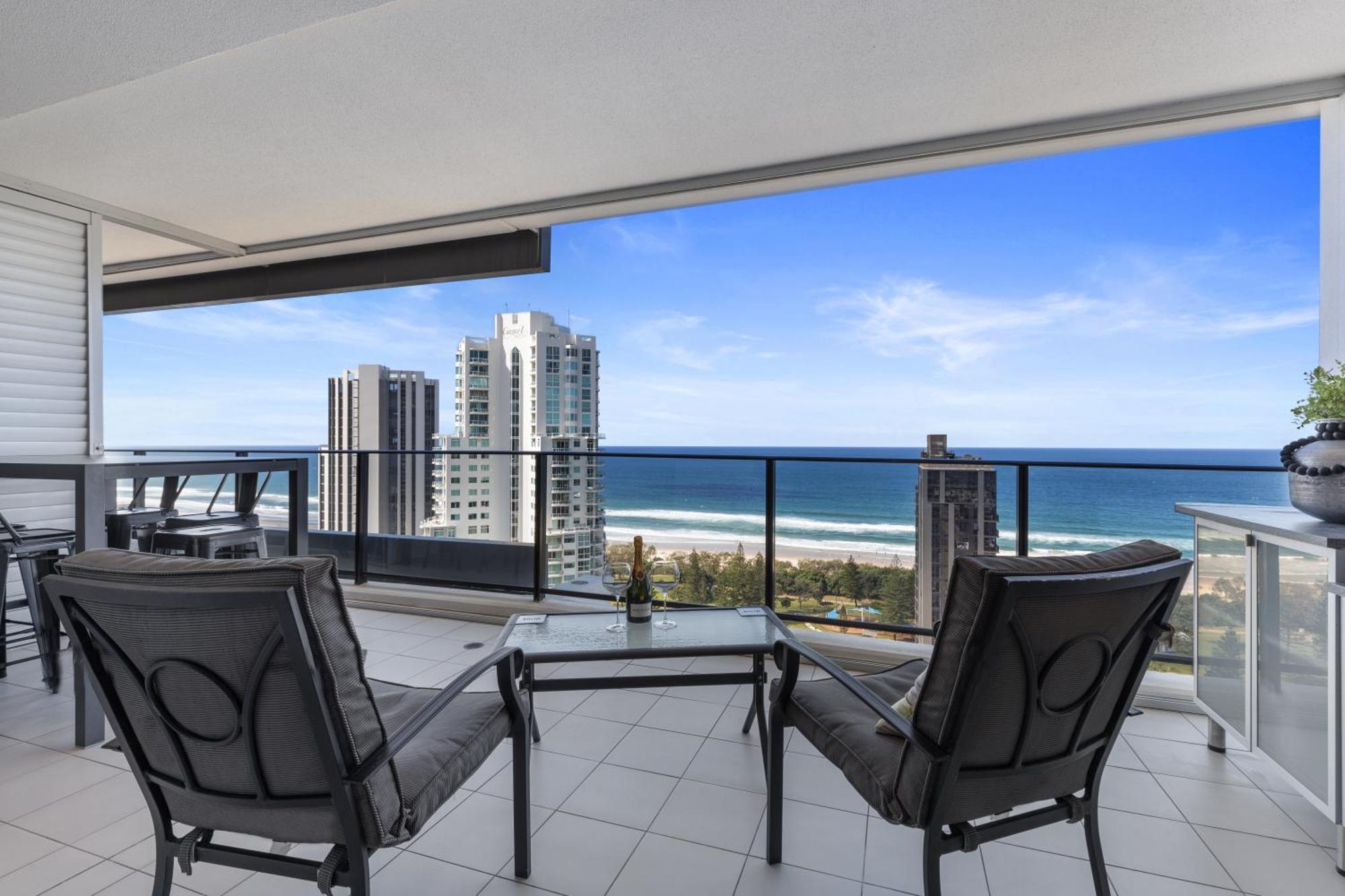 גולד קוסט Ultra Broadbeach מראה חיצוני תמונה